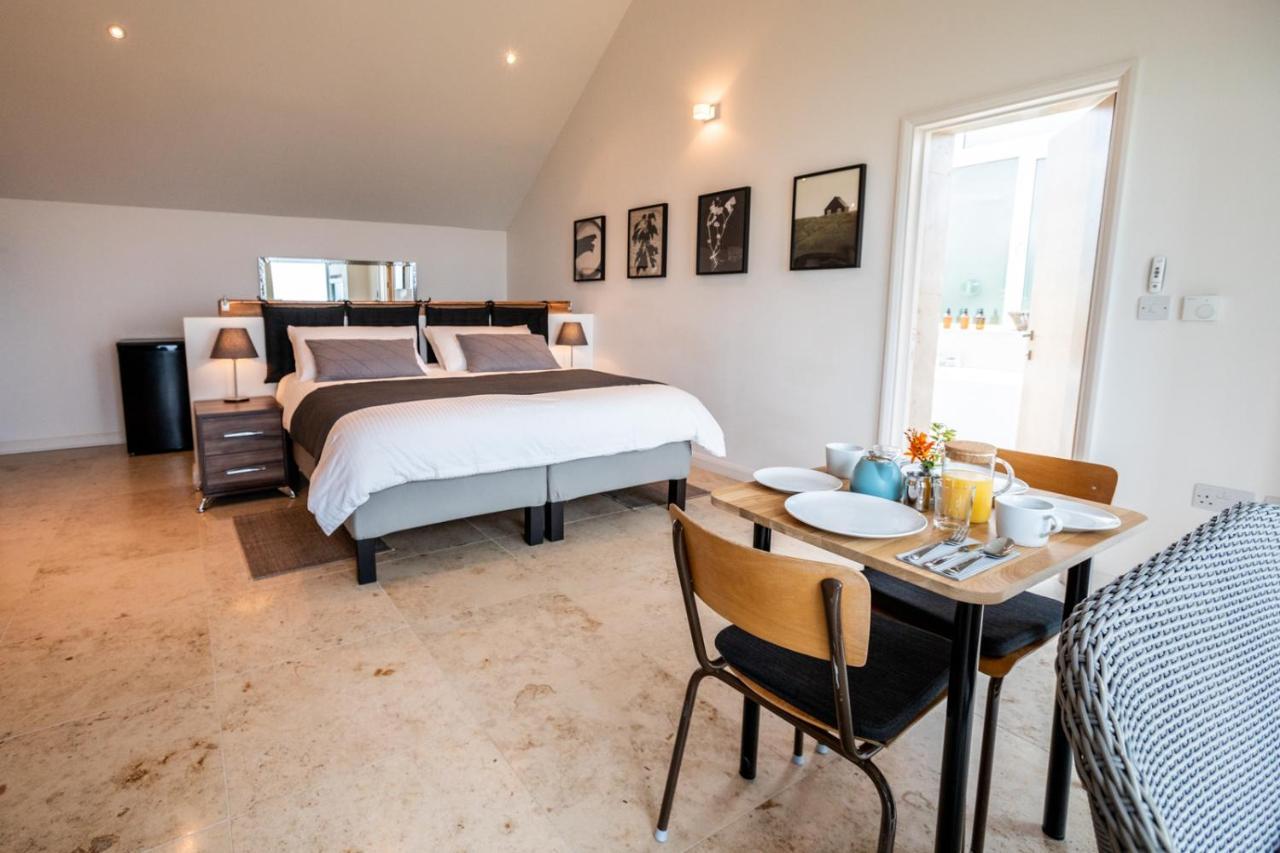 Ecton House Bed & Breakfast Newport  Luaran gambar